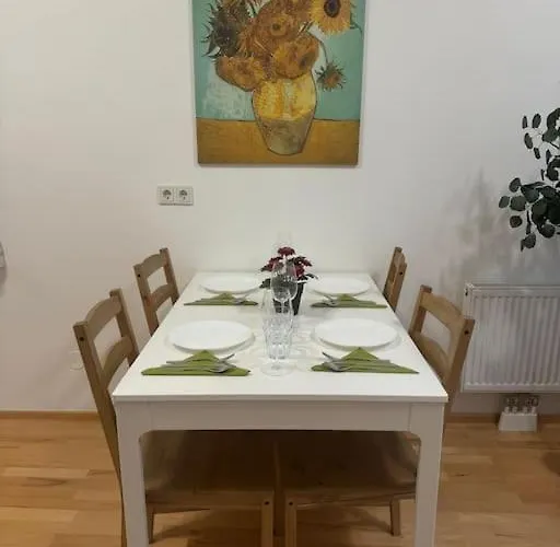 Apartment Fuer 4 Beim Westbahnhof *